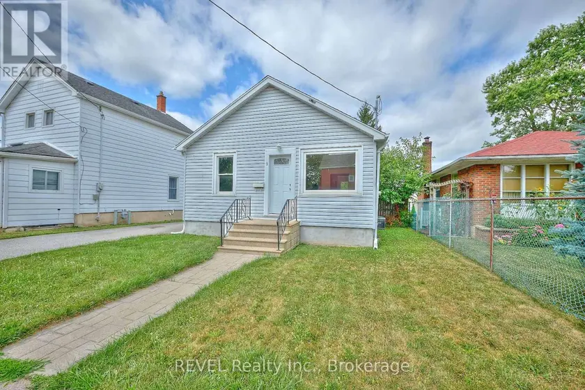 Detached at 9 COLBORNE STREET, Thorold