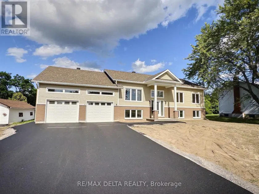 Detached at 1025 QUIGLEY HILL ROAD, Ottawa