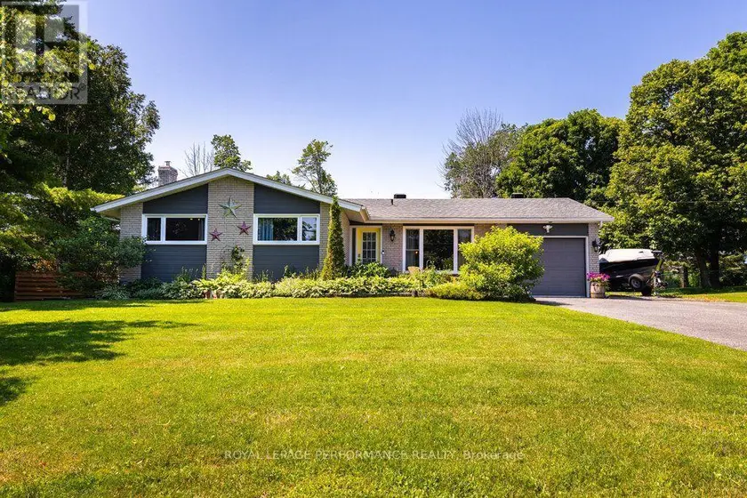 Detached at 81 FRONT ROAD, Champlain