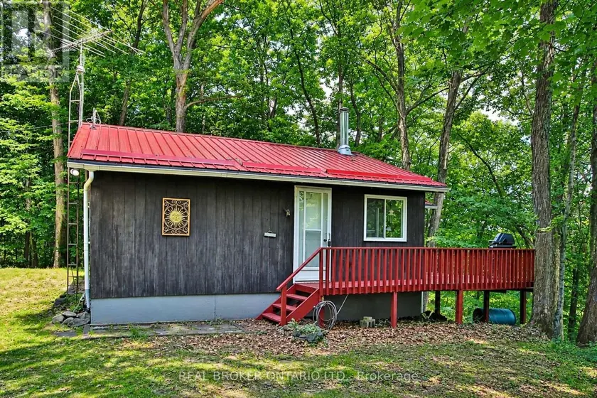 Detached at 59 FAIRHAVEN LANE, Frontenac