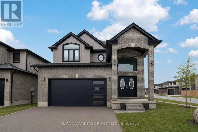 Detached at 3091 TOKALA TRAIL, London North