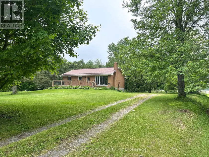 Detached at 889 NORFOLK COUNTY 28 ROAD, Norfolk