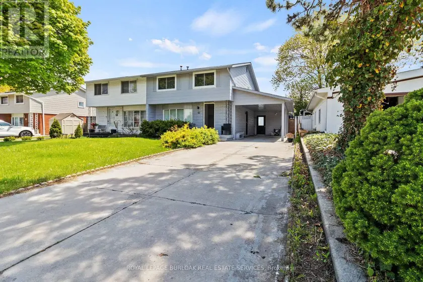 Semi-Detached/Link at LOWER - 61 GOLDFINCH ROAD, Hamilton