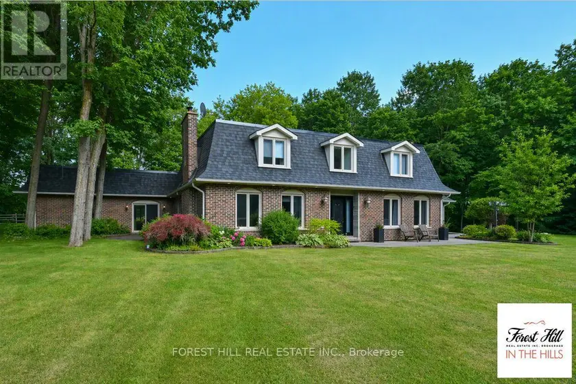 Detached at 347094 MONO CENTRE ROAD, Mono
