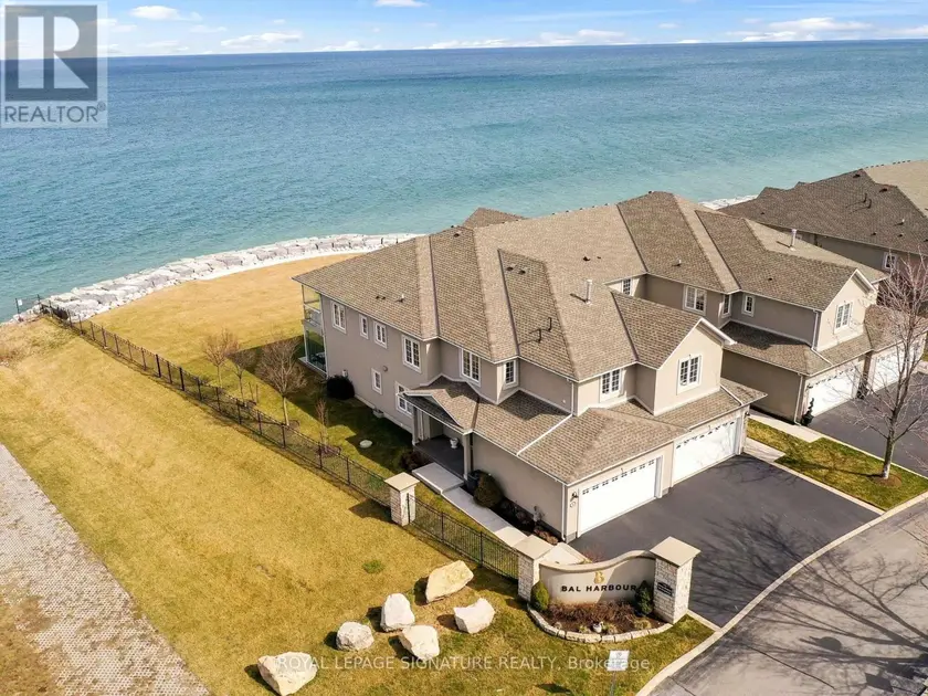 Townhouse at 2 - 484 MILLEN ROAD, Hamilton