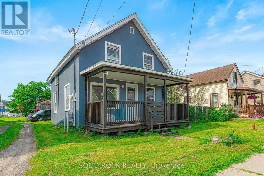 Detached at 3022 JOHN STREET, Edwardsburgh/Cardinal