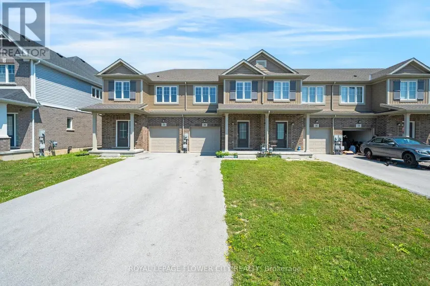 Townhouse at 20 SYCAMORE STREET, Welland (West Welland)