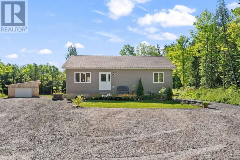Detached at 466 STEWARTVILLE ROAD W, McNab/Braeside