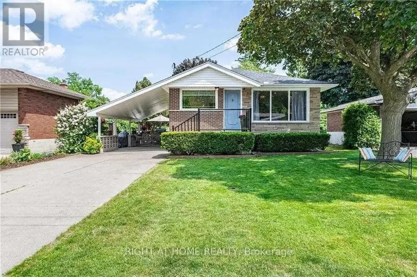 Detached at 118 BRIARWOOD CRESCENT, Hamilton