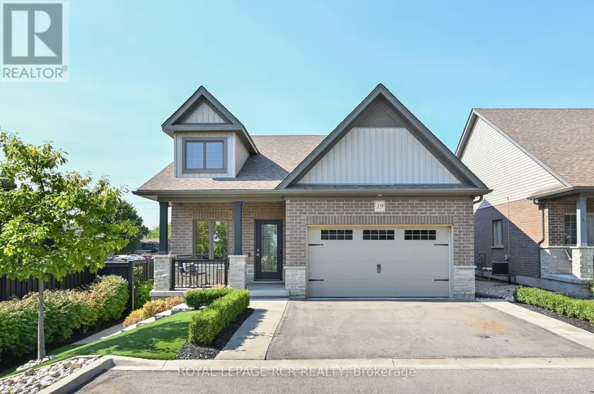 Detached at 19 DOVER LANE, Centre Wellington