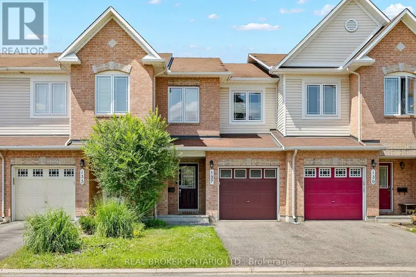 Townhouse at 137 MARRISSA AVENUE, Ottawa