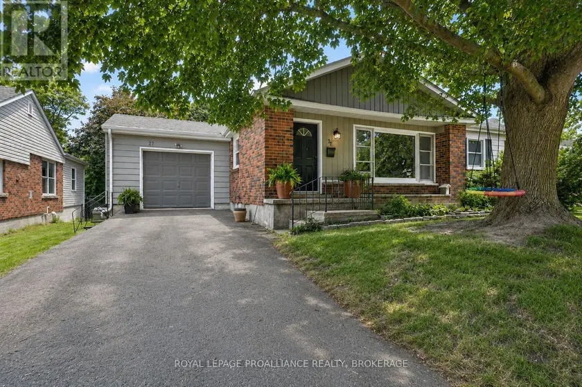 Detached at 27 ELIZABETH AVENUE, Kingston