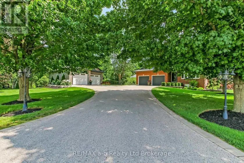 Detached at 325840 NORWICH ROAD, Norwich