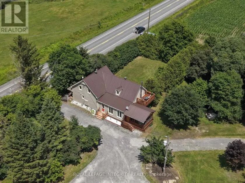 Detached at 1550 COUNTY RD 2 ROAD, Alfred and Plantagenet
