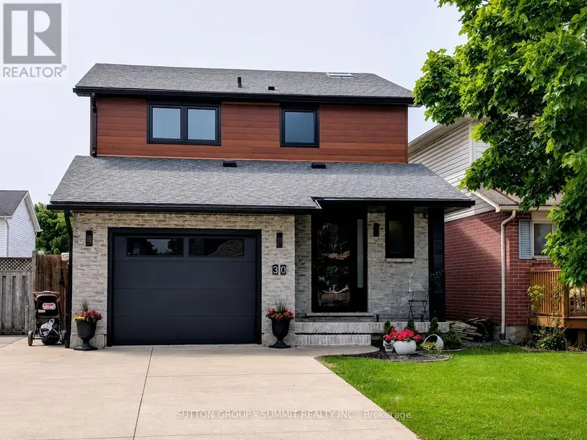 Detached at 30 BUCHANAN CRESCENT, Thorold