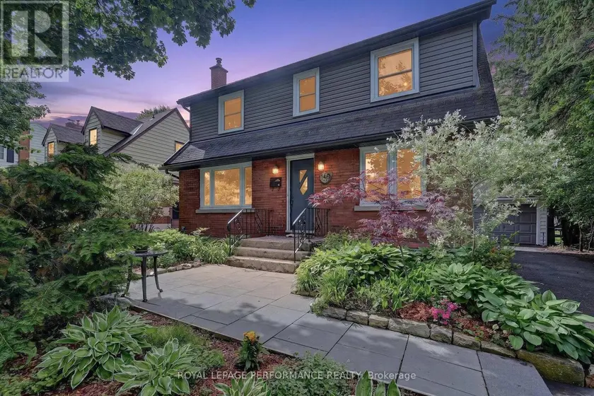 Detached at 140 BEGONIA AVENUE, Ottawa