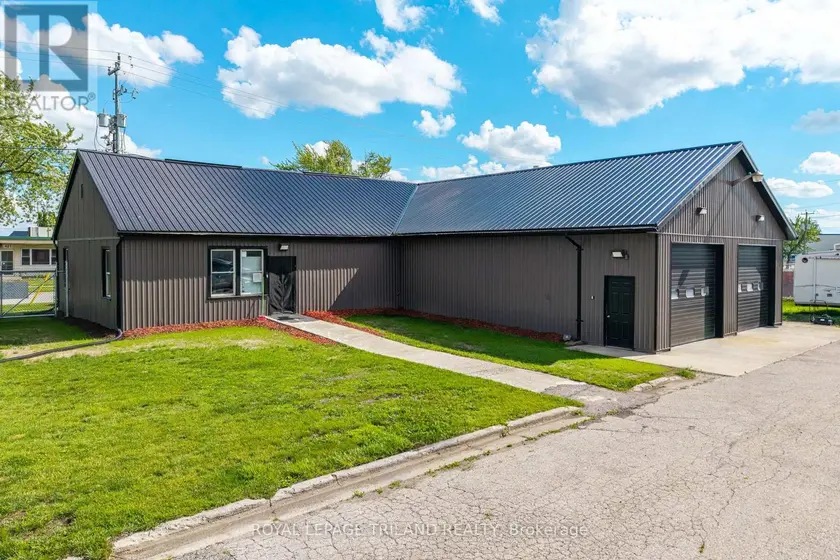 Other at 422 CANADA AVENUE, South Huron