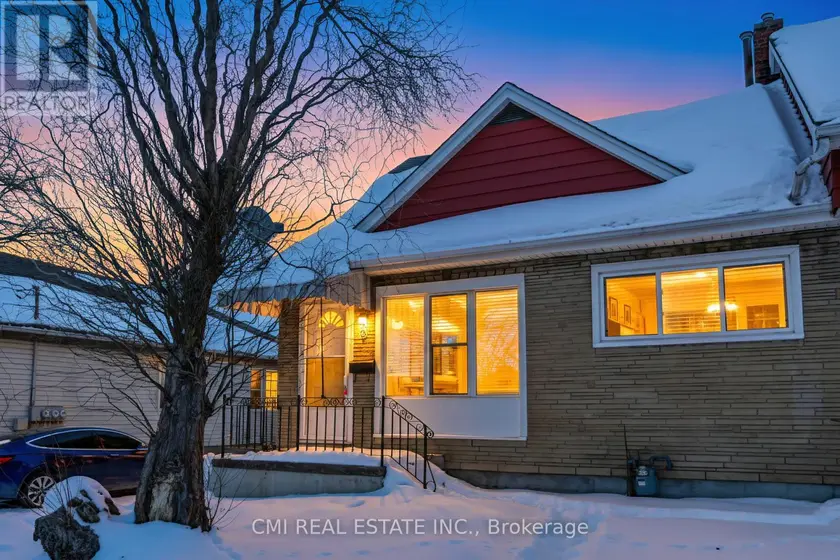 Detached at 68 QUEEN STREET S, Thorold