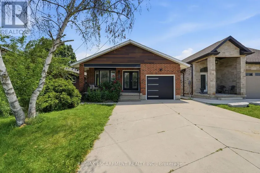 Detached at LOWER - 303 CALEDON AVENUE, Hamilton (Rolston)