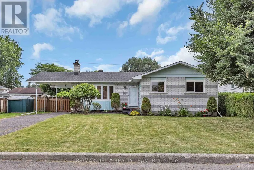 Detached at 278 GLENEAGLES AVENUE, Ottawa