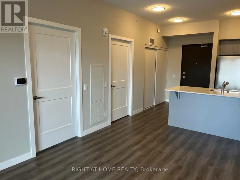 Apartment at 1713 - 15 QUEEN STREET S, Hamilton