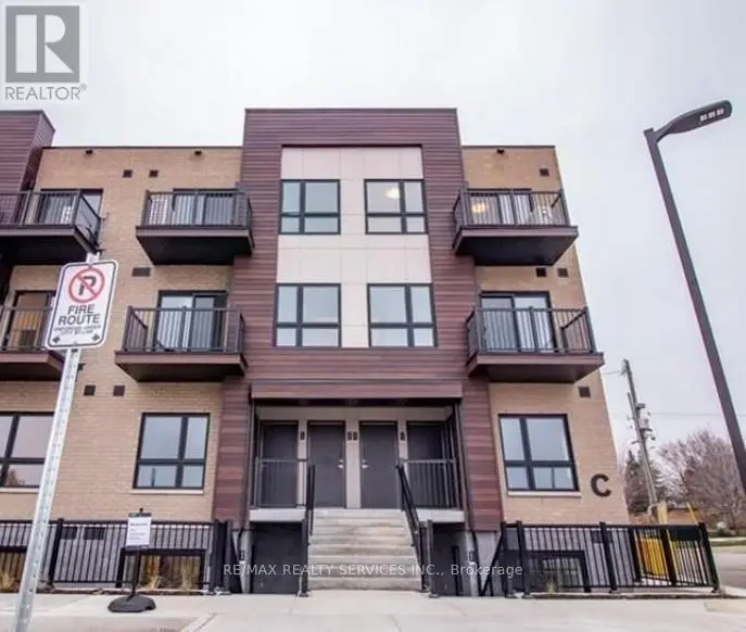 Townhouse at C11 - 10 PALACE STREET, Kitchener