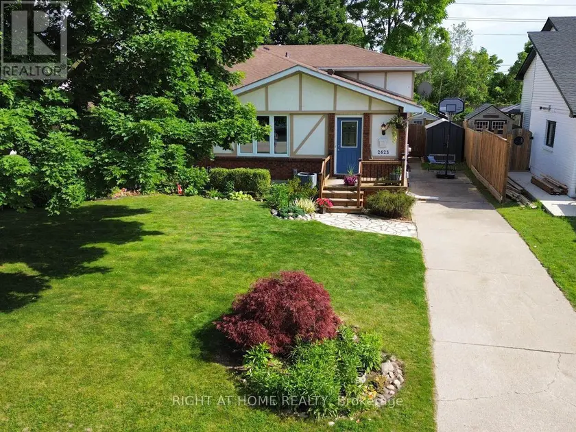 Semi-Detached/Link at 2623 KAYMAR CRESCENT, Sarnia