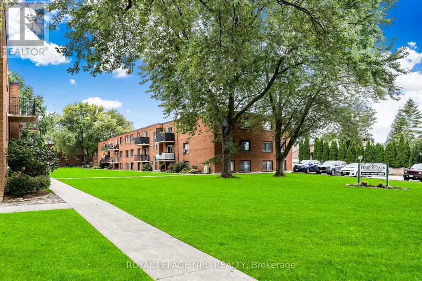 Apartment at 7 - 454 CARLTON STREET, St. Catharines (Facer)