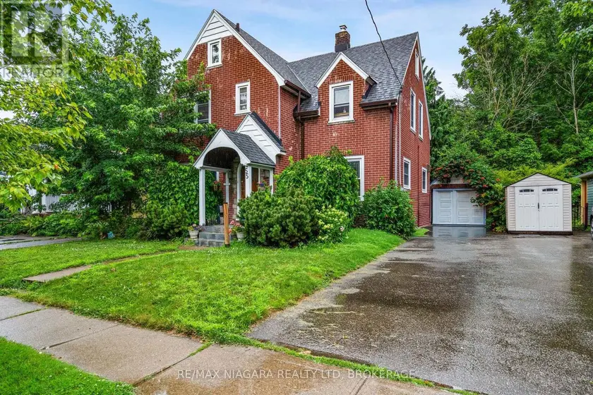 Multiplex at 55 MAPLE STREET, St. Catharines