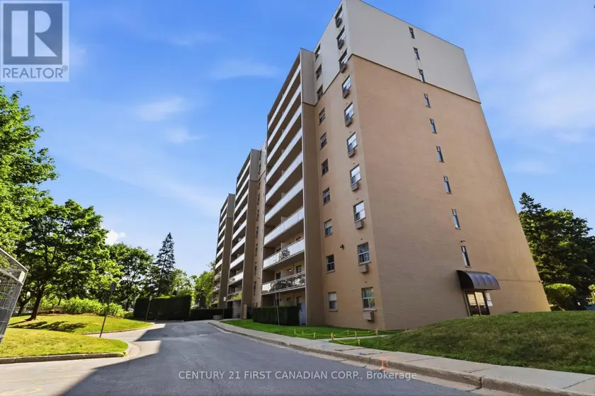 Apartment at 707 - 931 WONDERLAND ROAD, London South