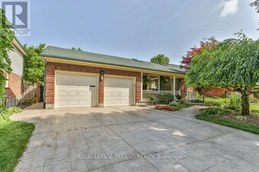 Detached at 1221 GLENORA DRIVE, London North