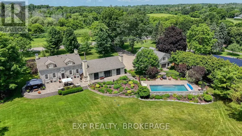 Detached at 1527 COUNTY 2 ROAD W, Augusta