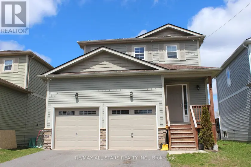 Detached at 81 DOUGLAS DRIVE, Bracebridge