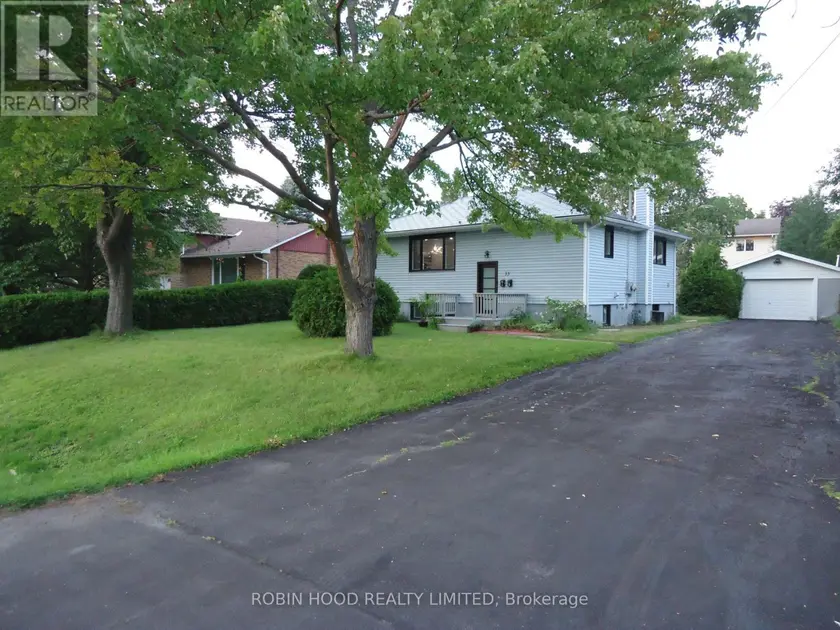 Detached at A&B - 35 TAUVETTE STREET, Ottawa