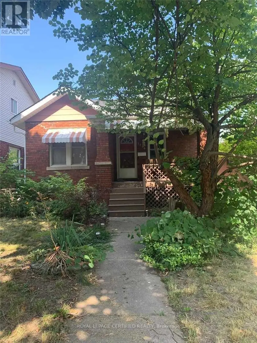 Detached at 1184 JANETTE AVENUE, Windsor