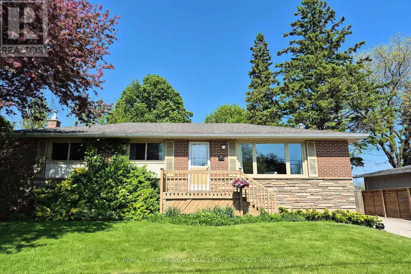 Detached at 75 FLAMBORO STREET, Hamilton