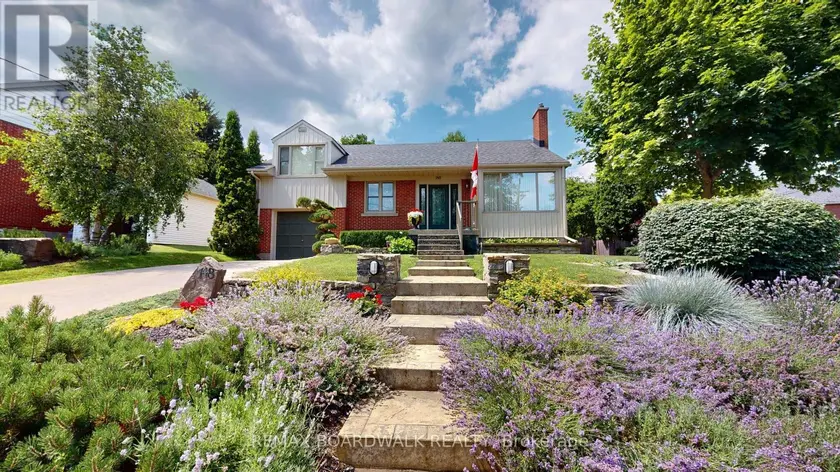 Detached at 148 JAMES STREET E, Brockville