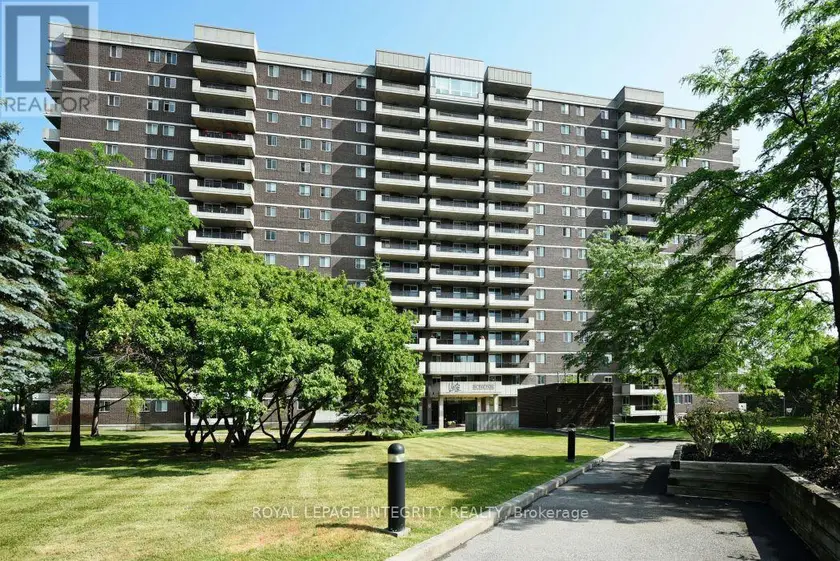 Apartment at 810 - 1705 PLAYFAIR DRIVE, Ottawa