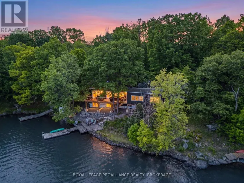 Detached at 402 TROY LAKE ROAD, Rideau Lakes