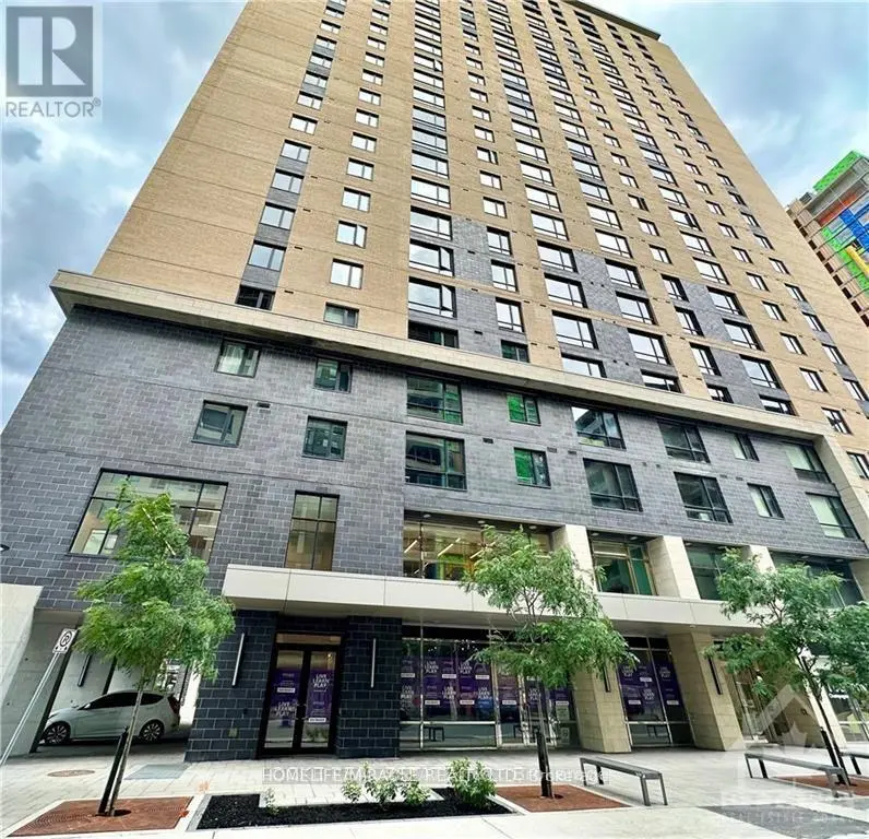 Apartment at 1610 - 105 CHAMPAGNE AVENUE, Ottawa