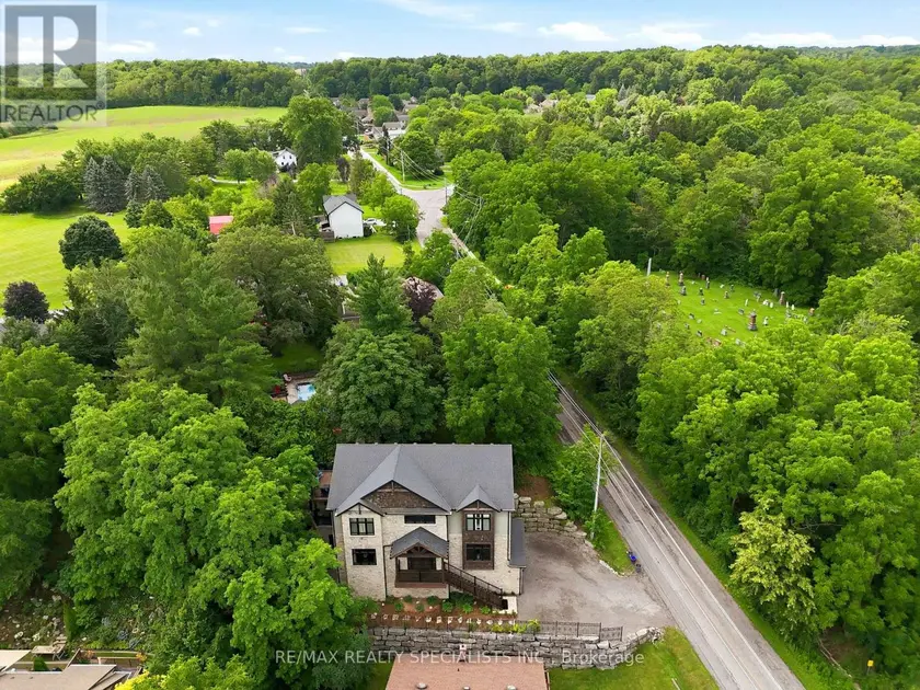 Detached at 3713 NINETEENTH STREET, Lincoln