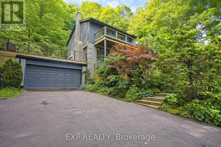 Detached at 259 MAIN STREET W, Grimsby