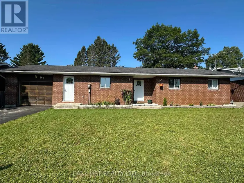 Detached at 7 FITZ AVENUE, South River