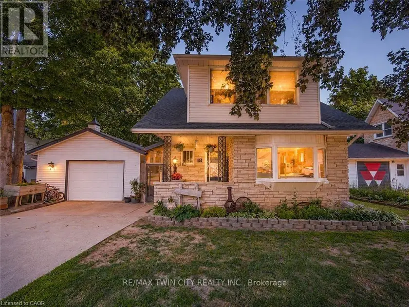 Detached at 10 HILLCREST STREET W, South Bruce