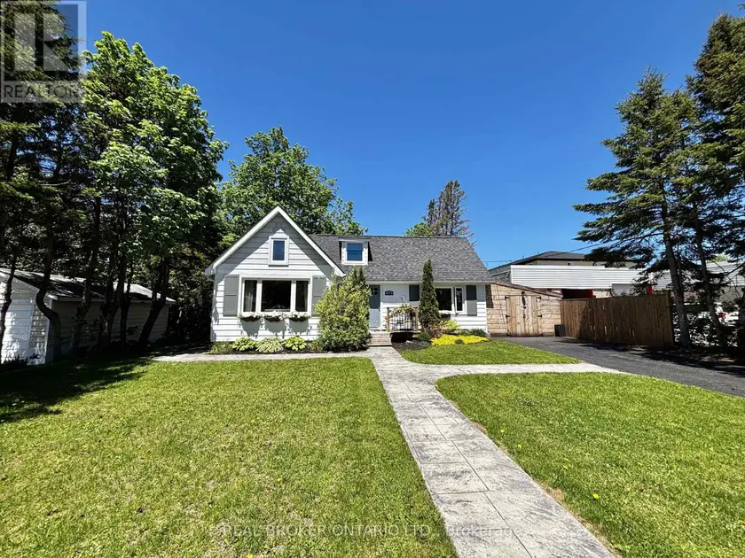 Detached at 170 GEORGE STREET, Gravenhurst