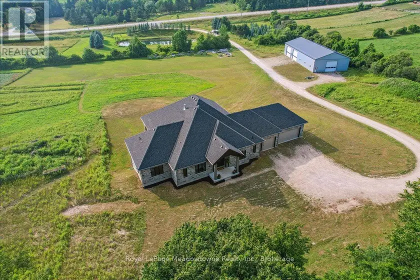 Detached at 8837 WELLINGTON ROAD 124, Erin