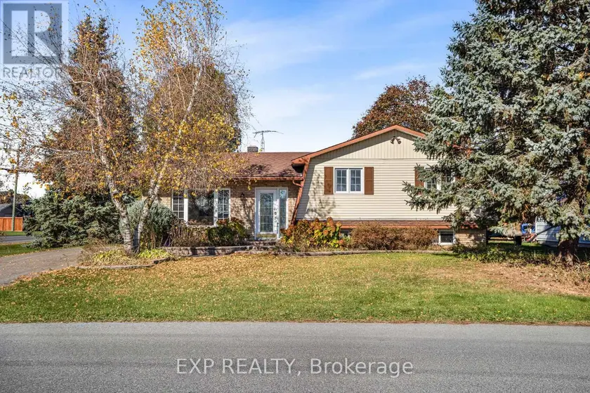 Detached at 5 ALBERT STREET, Casselman