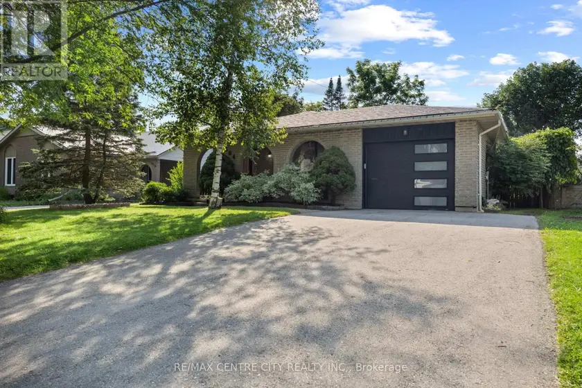 Detached at 684 MACYOUNG DRIVE, Kincardine
