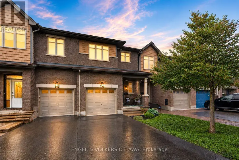 Townhouse at 512 KNOTRIDGE STREET, Ottawa