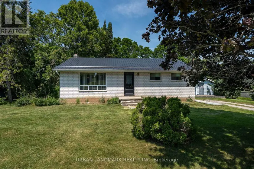 Detached at 22 QUEEN VICTORIA STREET W, Centre Hastings
